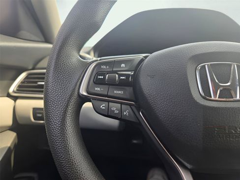 Used 2020 Honda Accord LX image 27