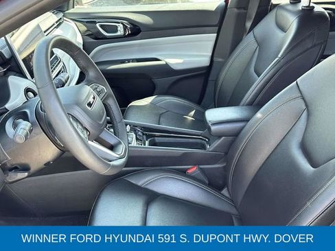 Used 2025 Jeep Compass Limited AWD/4WD image 10