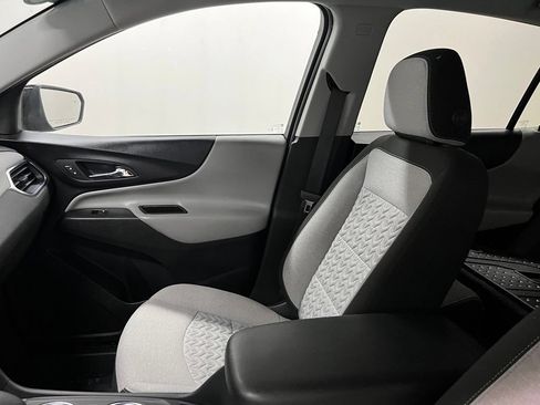 Certified 2024 Chevrolet Equinox LT w/ LPO, Floor Liner Package AWD/4WD image 25