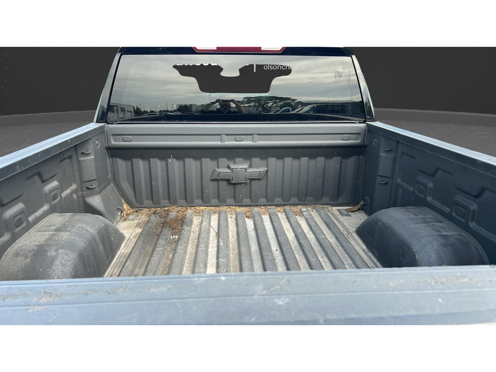 Used 2023 Chevrolet Silverado 1500 LT w/ Protection Package AWD/4WD image 18