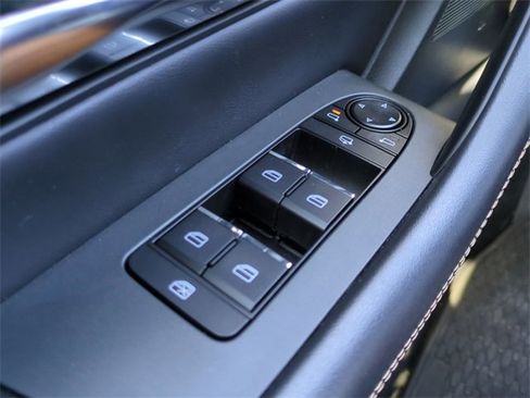 Used 2025 MAZDA CX-70 3.3 Turbo S w/ Premium Package image 29