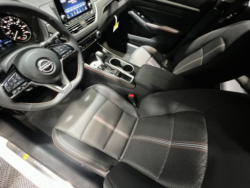 New 2025 Nissan Altima 2.5 SR image 33