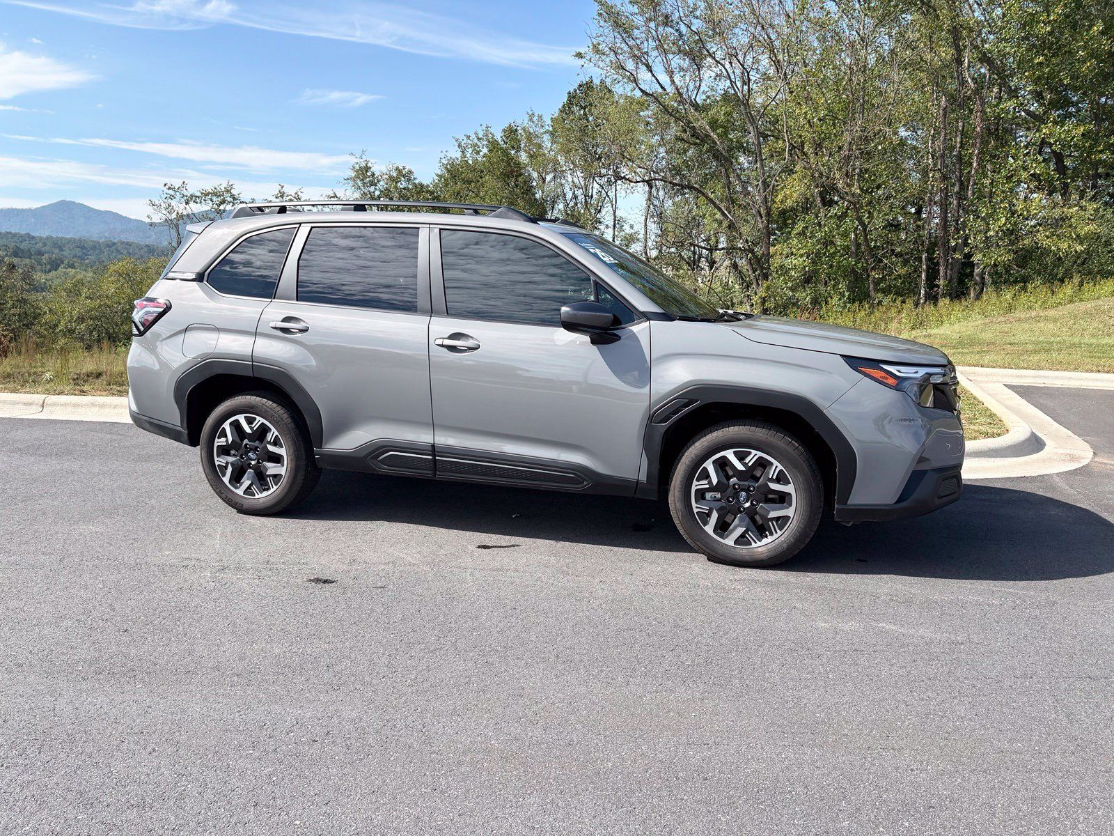 Certified 2026 Subaru Forester Premium AWD/4WD image 7
