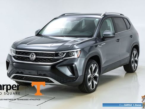 Used 2023 Volkswagen Taos SEL image 39