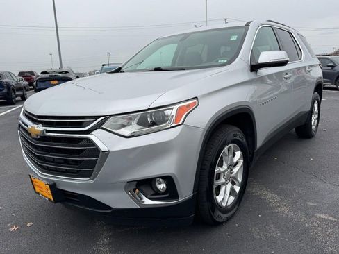Used 2019 Chevrolet Traverse LT image 8