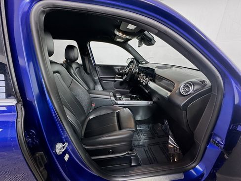 Certified 2021 Mercedes-Benz GLB 250 4MATIC image 29