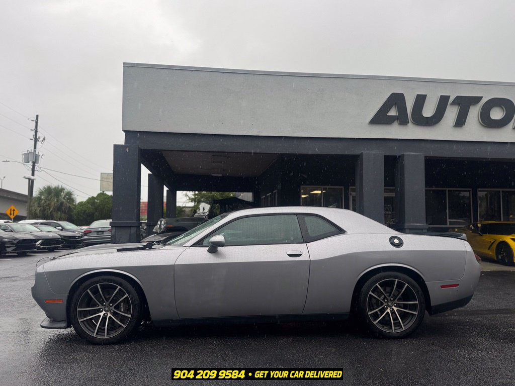 Used 2017 Dodge Challenger T/A RWD image 4