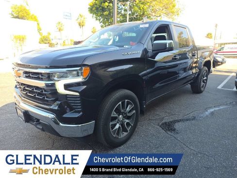 Certified 2024 Chevrolet Silverado 1500 LT AWD/4WD image 2