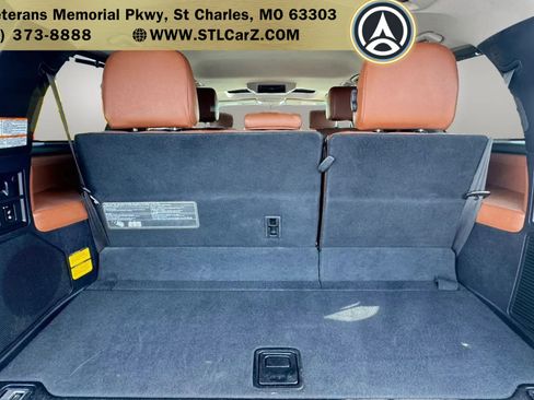 Used 2014 Toyota Sequoia Platinum AWD/4WD image 16