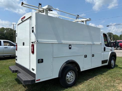 Used 2019 RAM ProMaster 3500 w/ Premium Appearance Group FWD image 5