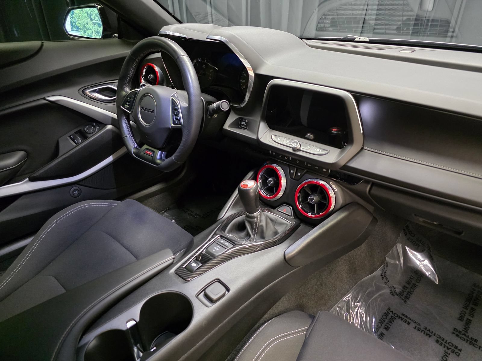 Used 2020 Chevrolet Camaro SS RWD image 36