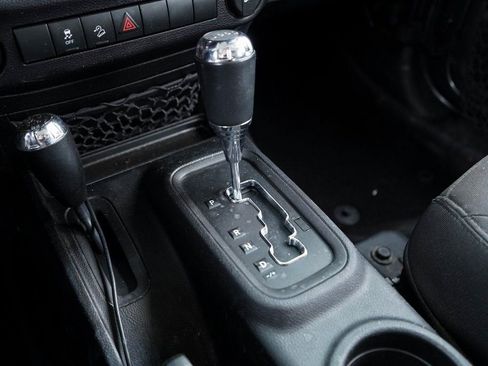 Used 2016 Jeep Wrangler Unlimited Sport w/ Quick Order Package 24S image 20