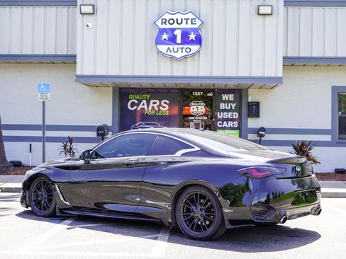 Used 2017 INFINITI Q60 3.0t w/ Premium Plus Package 3.0T RWD image 3