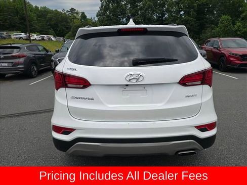 Used 2017 Hyundai Santa Fe Sport FWD image 4