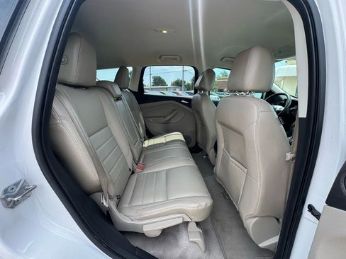 Used 2016 Ford Escape Titanium image 24