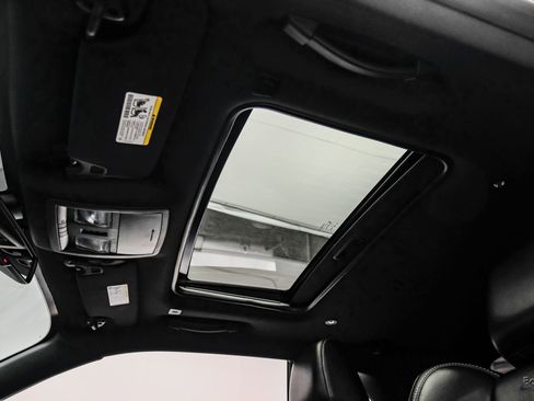 Used 2020 Dodge Challenger SRT Hellcat Redeye image 48