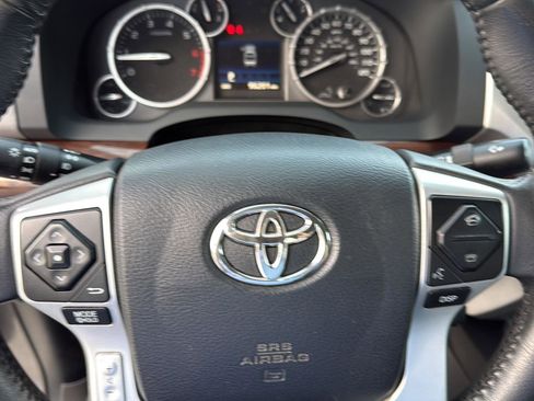 Used 2014 Toyota Tundra Limited w/ Limited Premium Package AWD/4WD image 18