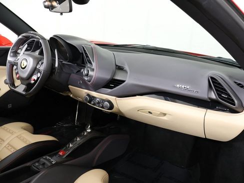 Used 2019 Ferrari 488 Spider RWD image 24