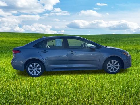 Used 2020 Toyota Corolla LE w/ Body Protection Package image 4