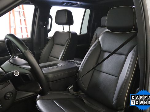 Certified 2023 Chevrolet Suburban Premier w/ Premium Package image 22