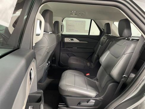 New 2026 Ford Explorer Active AWD/4WD image 20