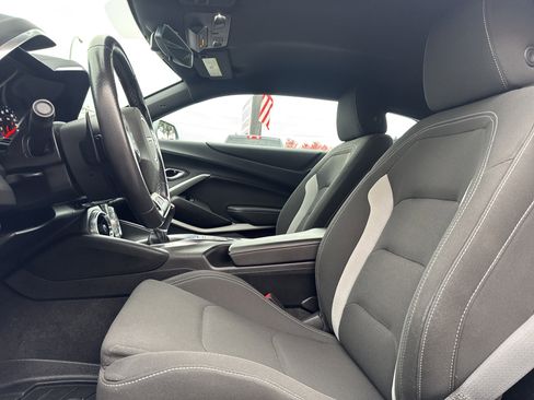 Used 2020 Chevrolet Camaro SS image 15