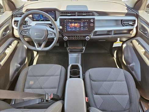 New 2027 Chevrolet Bolt LT w/ Comfort Package FWD image 13