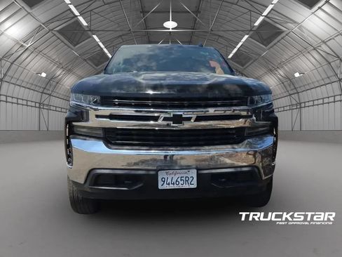Used 2019 Chevrolet Silverado 1500 LT w/ All-Star Edition AWD/4WD image 2