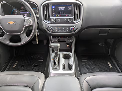 Used 2021 Chevrolet Colorado ZR2 AWD/4WD image 18