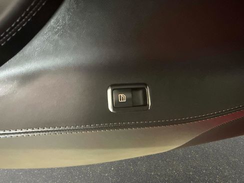 Used 2018 Tesla Model S AWD image 12