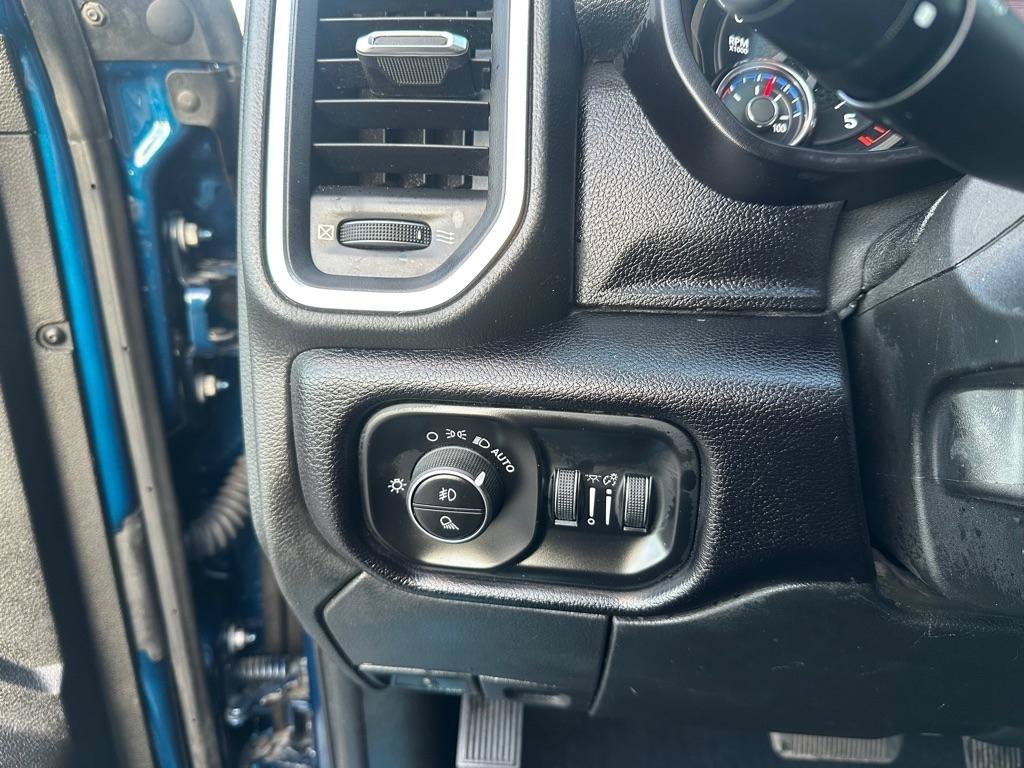 Used 2022 RAM 2500 Laramie AWD/4WD image 17