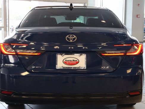 Used 2026 Toyota Camry XLE w/ Premium Package FWD image 4
