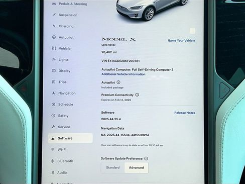 Used 2019 Tesla Model X Long Range image 11