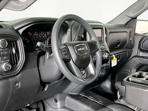 New 2026 GMC Sierra 1500 Pro image 7