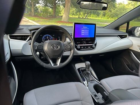 Used 2025 Toyota Corolla FX w/ Convenience Package FWD image 13