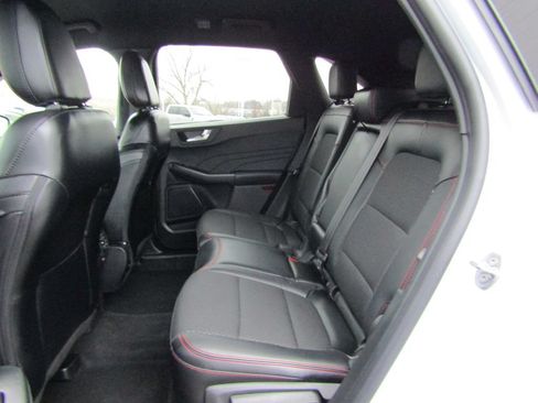 Used 2025 Ford Escape ST-Line Select w/ Tech Pack #1 AWD/4WD image 19