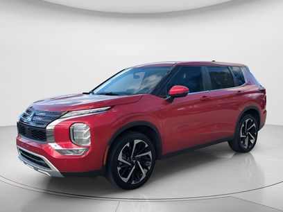 Used 2024 Mitsubishi Outlander SE Black Edition