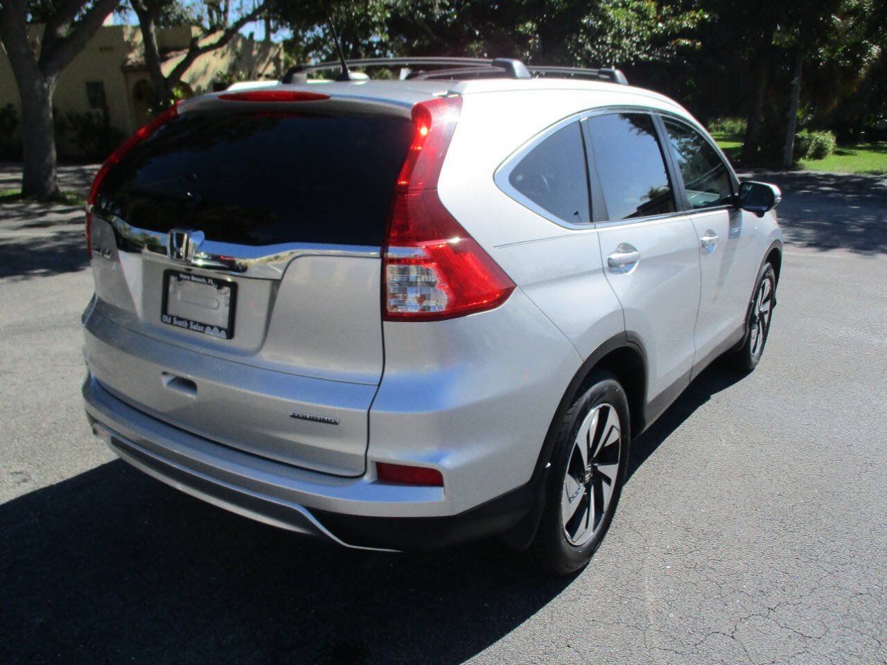 Used 2015 Honda CR-V Touring image 9