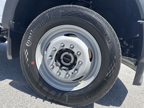 New 2026 Ford F450 4x4 SuperCab Super Duty image 13