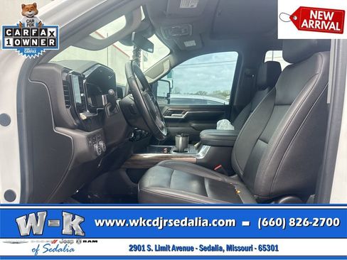 Used 2024 Chevrolet Silverado 2500 LT w/ Z71 Sport Edition image 12