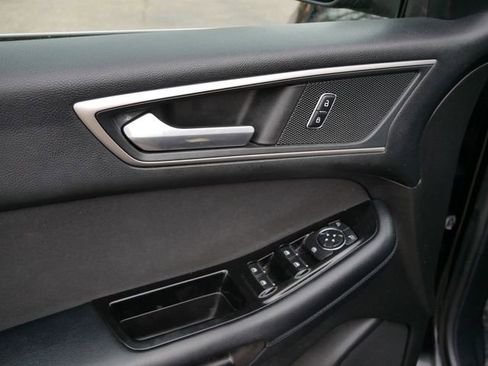 Used 2017 Ford Edge SEL AWD/4WD image 15