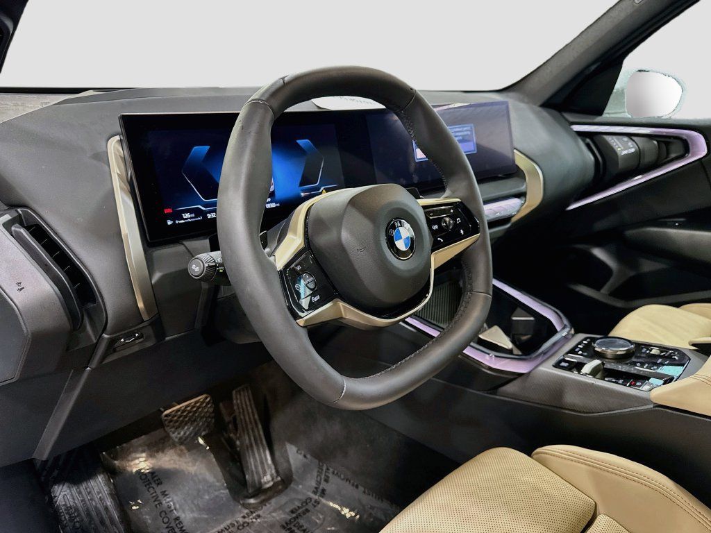 Used 2025 BMW X3 xDrive30i w/ Premium Package AWD/4WD image 9