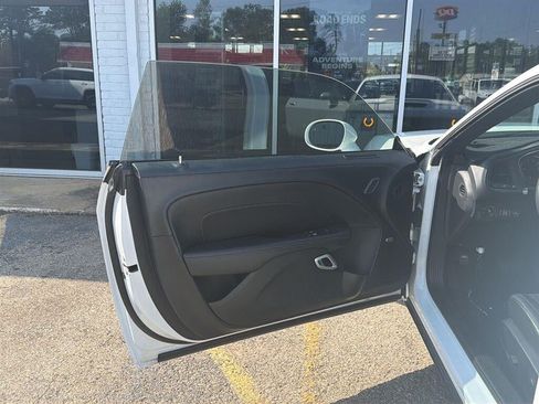 Used 2023 Dodge Challenger GT w/ Plus Package RWD image 8