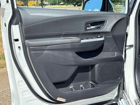 New 2026 Toyota Sienna XLE Woodland Edition AWD/4WD image 29