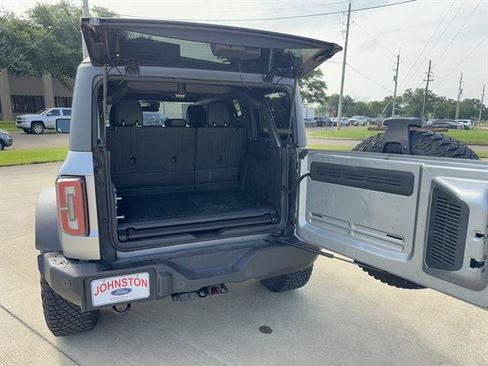 Used 2023 Ford Bronco Wildtrak AWD/4WD image 6