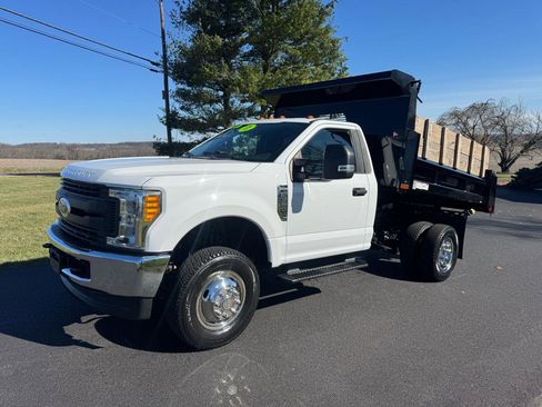 Used 2017 Ford F350 XL w/ Power Equipment Group image 1
