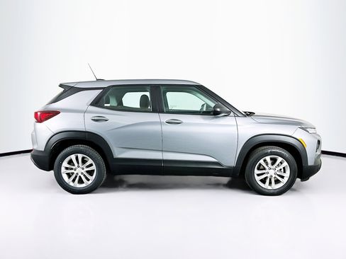 Used 2023 Chevrolet TrailBlazer LS image 10