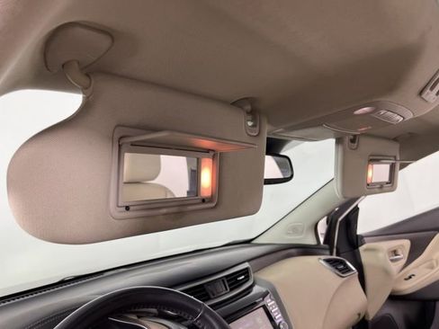 Used 2020 Nissan Murano Platinum image 35