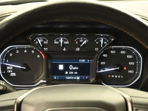 Used 2019 GMC Sierra 1500 AT4 w/ AT4 Premium Package image 9