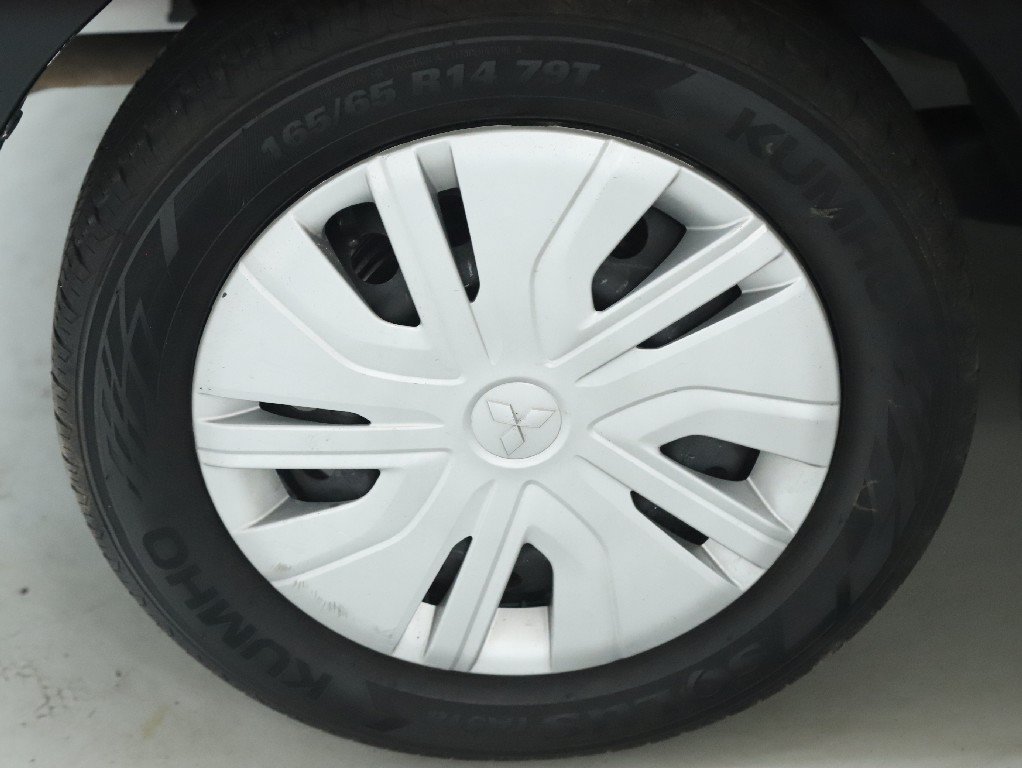 Used 2024 Mitsubishi Mirage FWD image 12